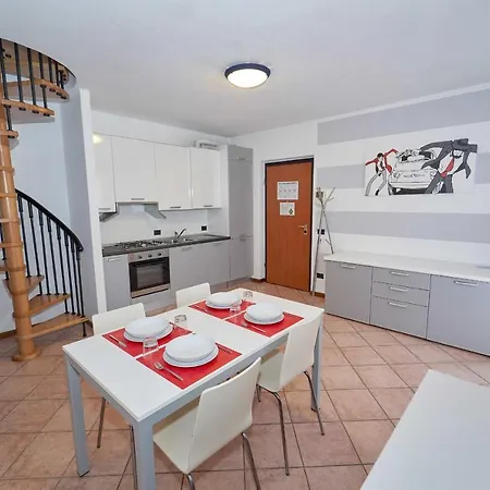 Affittimoderni Bergamo- Young Apartmán *