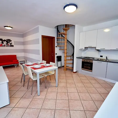 Affittimoderni Bergamo- Young Apartment